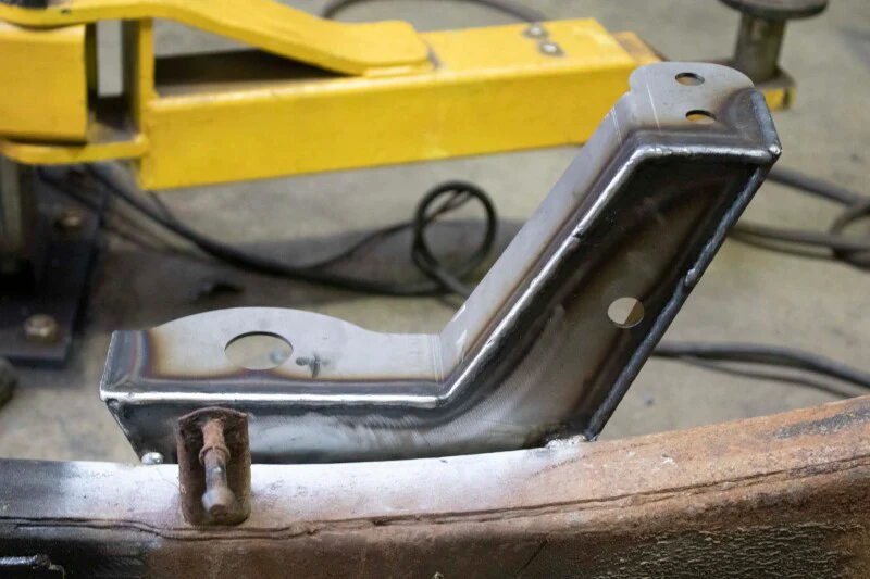Rustbuster Cab And Bed Mount Left Side - Image 4